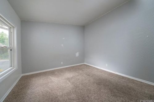 27546 Jasper Way, Santa Clarita CA  91384-3162 exterior