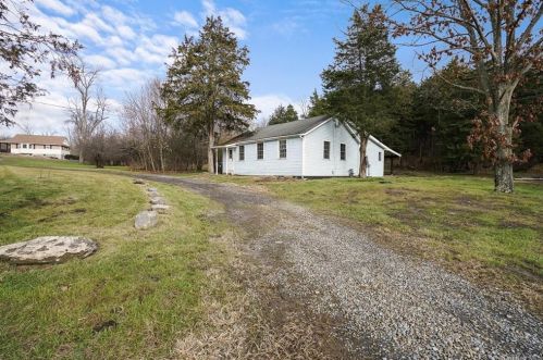 1340 Route 208, Washingtonville NY  10992-1900 exterior