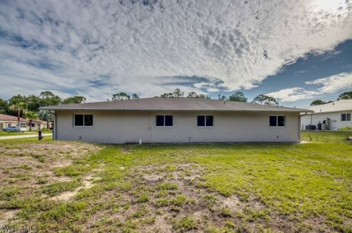 4549 30 St, Lehigh Acres FL 33973-6638 exterior