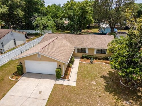 1562 Twin Palms Loop, Lutz FL  33559-6763 exterior