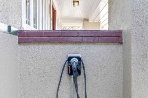 696 Coe Ave, San Jose CA  95125-2210 exterior