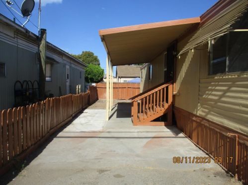 3520 Patterson Rd, Riverbank, CA 95367-2915