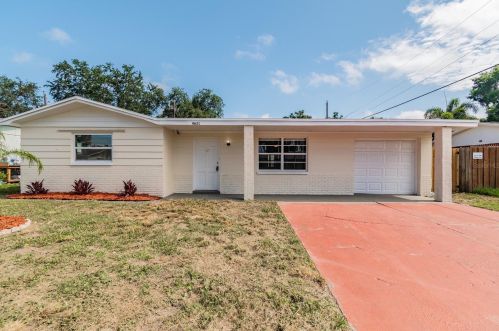 4631 Eastwood Ln, Tarpon Springs, FL 34690-1826