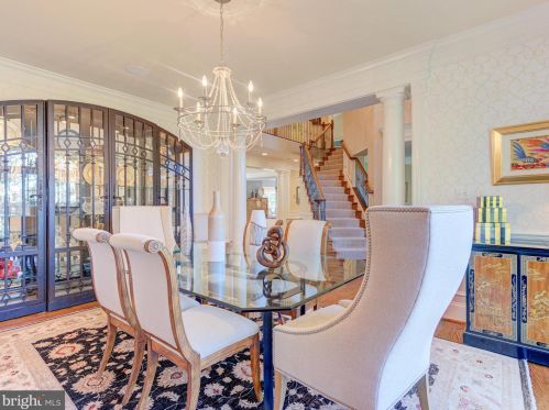 20500 Stone Fox Ct, Leesburg VA 20175-7223 exterior