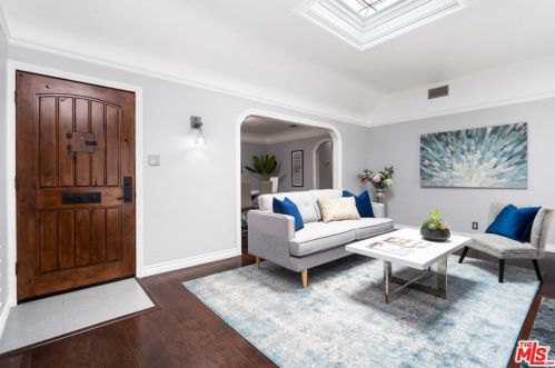 612 Ivy St, Glendale, CA 91204-1012