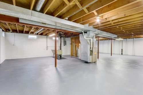 3816 Kimberly Ave, Milwaukee WI 53221-4551 exterior