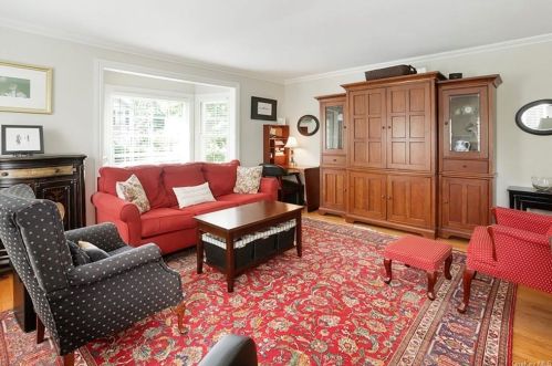11 Third St, Warwick NY  10990-1633 exterior