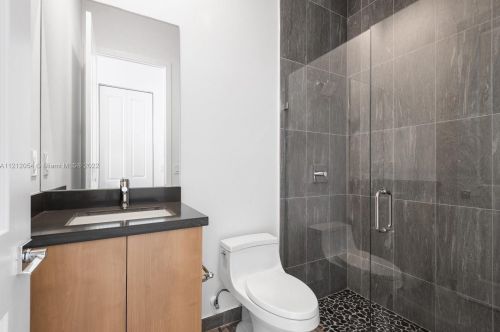 17636 45th Ave, Hollywood FL  33029 exterior