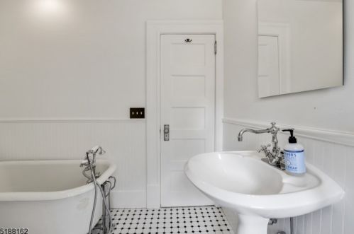 74 Tower Hill Rd, Mountain Lakes NJ  07046-1251 exterior