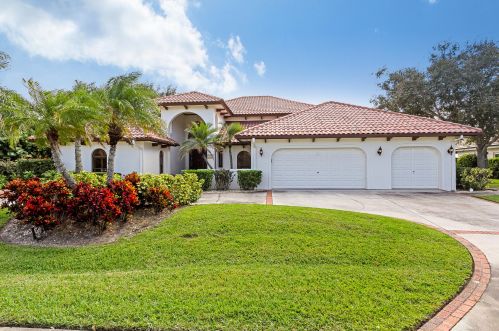 175 Mckee Ln, Vero Beach, FL 32960-4218