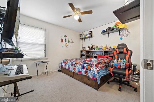 2506 Yellowstone Rd, Riverton NJ  08077-3164 exterior