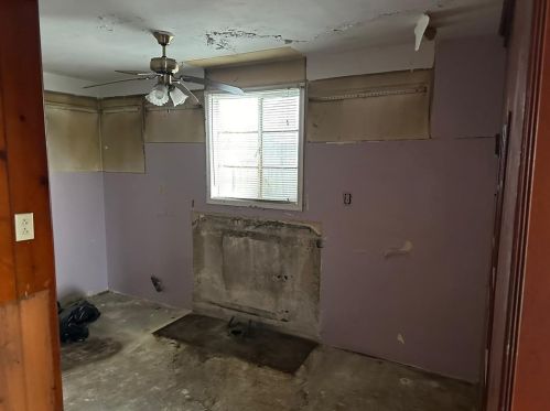 1425 Washington Blvd, Mckeesport PA  15133-3711 exterior