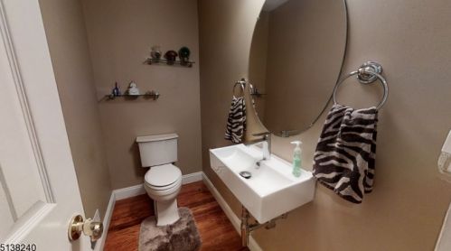 434 Buckhorn Dr, Belvidere NJ  07823-2707 exterior