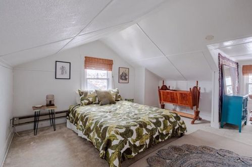 1041 Biltmore Ave, Pittsburgh PA 15216-2305 exterior