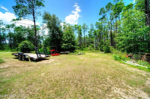 3140 Shadow Trl, Sunny Hills FL  32428-8414 exterior