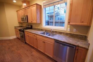 1709 Tyler Ave, Corvallis OR  97330-5750 exterior