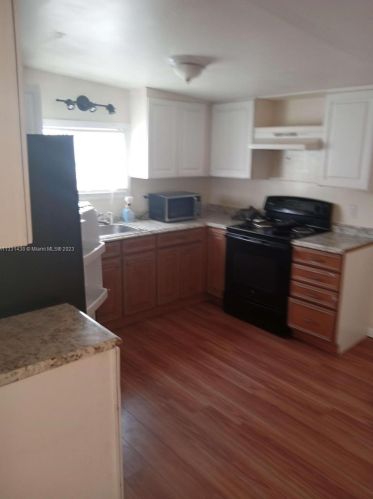 820 Rickey Jackson Blvd, Pahokee FL  33476-2513 exterior