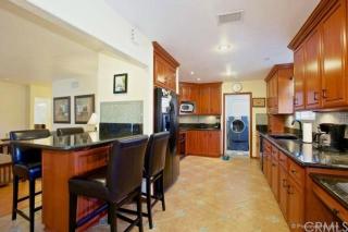 7784 La Mesa Way, Buena Park CA  90620-2328 exterior