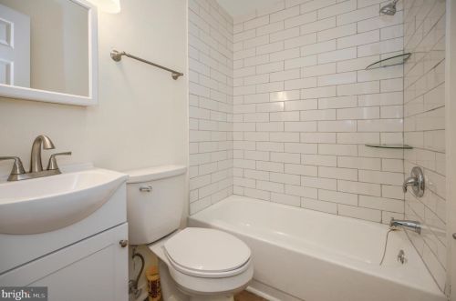 419 Hamilton St, Fredericksburg VA  22408-2931 exterior
