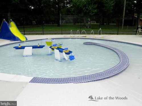 112 Monticello Cir, Locust Grove VA  22508-5331 exterior