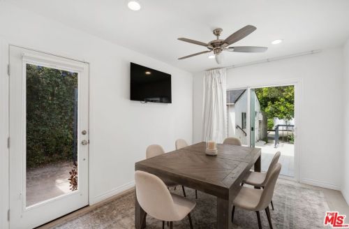 4841 Tyrone Ave, Van Nuys CA 91401-5126 exterior