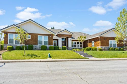 1910 Pear Dr, Morgan Hill, CA 95037-7239