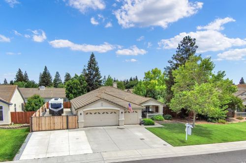 705 Wiegand Way, Liberty Farms CA  95620-4531 exterior