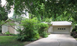 5423 Zunis Pl, Tulsa, OK 74105-6449