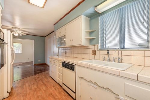 9406 Acapulco Way, Elk Grove CA  95624-1902 exterior