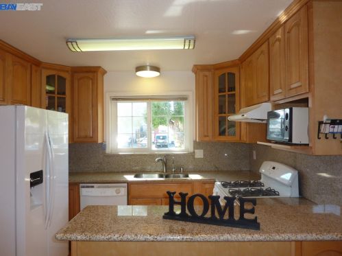 268 Royce Way, West Pittsburg CA  94565-4700 exterior