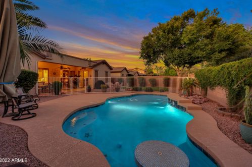 1957 Glacier Pl, Chandler, AZ 85249-2887