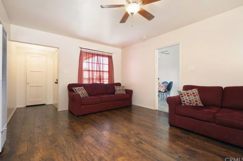 7862 Kingbee St, Downey CA  90242-3420 exterior