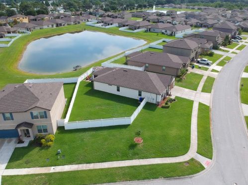 8735 Hinsdale Heights Dr, Polk City FL  33868-6010 exterior