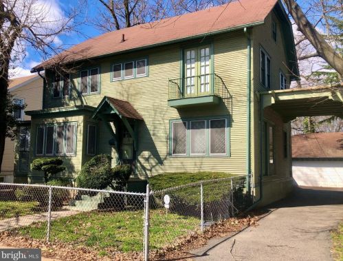 55 Oak Ln, Trenton, NJ 08618-4001