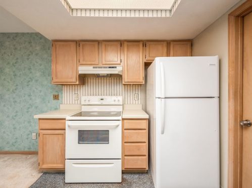 2361 Sportsman Dr, Darbydale OH  43123-3987 exterior