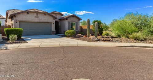 1867 Fetlock Trl, Phoenix, AZ 85085-6359