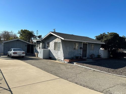 627 4th St, Ontario, CA 91762-1943