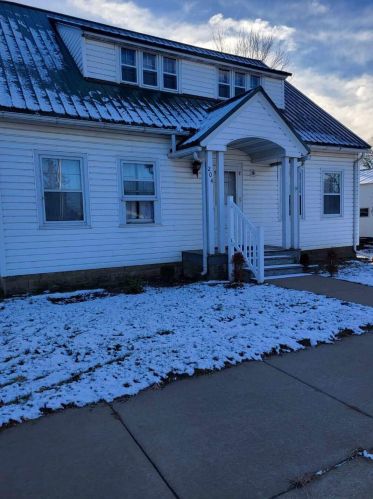 204 Pearl St, Merrillan, WI 54754-9063