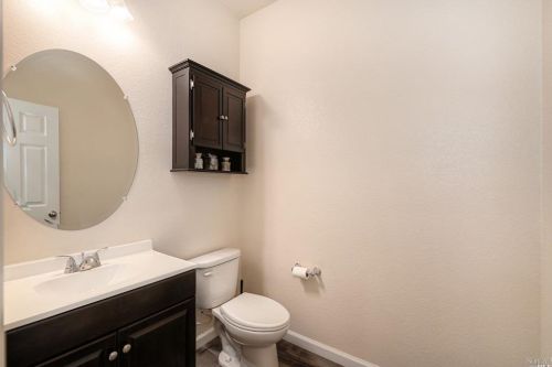 1840 Gold St, Liberty Farms CA  95620-4874 exterior