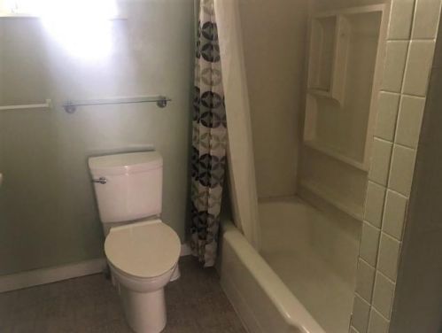 1921 Ridge Ave, New Kensington PA  15068-4041 exterior