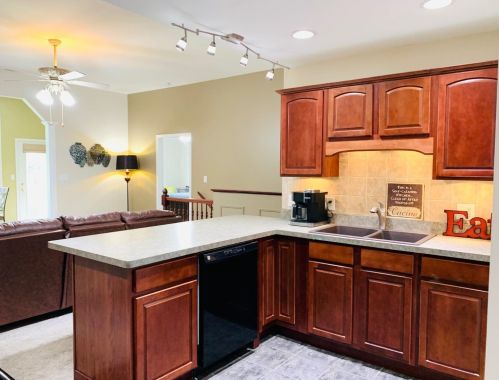 83 Hawick Dr, Valpo IN  46385-9331 exterior