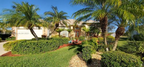 610 Sarina Ter, Vero Beach, FL 32968-4043