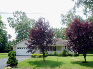 1012 Iroquois Ln, Crossville, TN 38572-6769