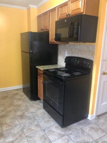 14 James St, Stamford CT  06902-6139 exterior