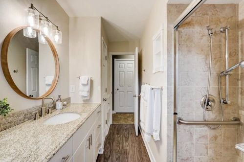 709 Westowne Ave, Waukesha WI  53188-2833 exterior