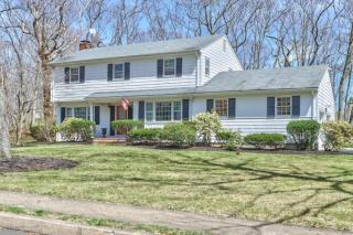 2 Wemrock Dr, Tinton Falls, NJ 07712-3331
