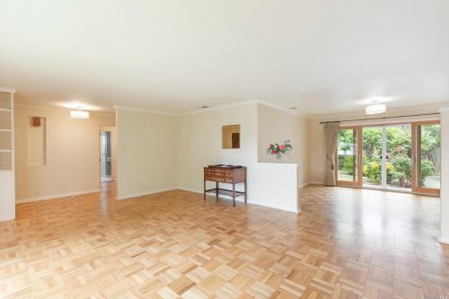 2128 Hvn Dr, Santa Rosa CA 95404-3221 exterior