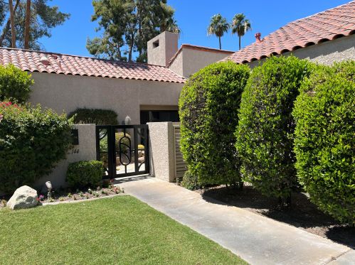 144 Racquet Club Dr, Rancho Mirage, CA 92270-1461