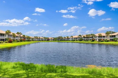 7714 Gardner Dr, Naples, FL 34109-0624
