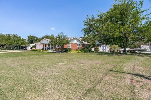 364 Hillery St, Burleson, TX 76028-3510